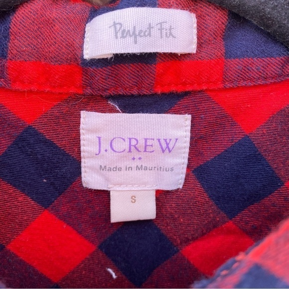 J. Crew Perfect Fit Popover Red Flannel Top Sz S - Picture 6 of 8